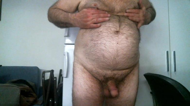 Coach Karl dude lodge: Treinador Karl Rubs e Strokes durante um show ao vivo...