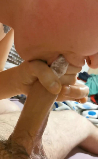 Akasha7: Грязная глубокая глотка и минет для моего соседа