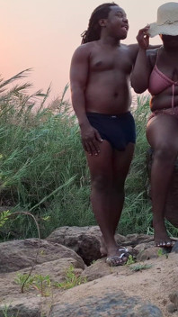 Sex na ostrově v poušti uprostřed oceánu šukat před davem