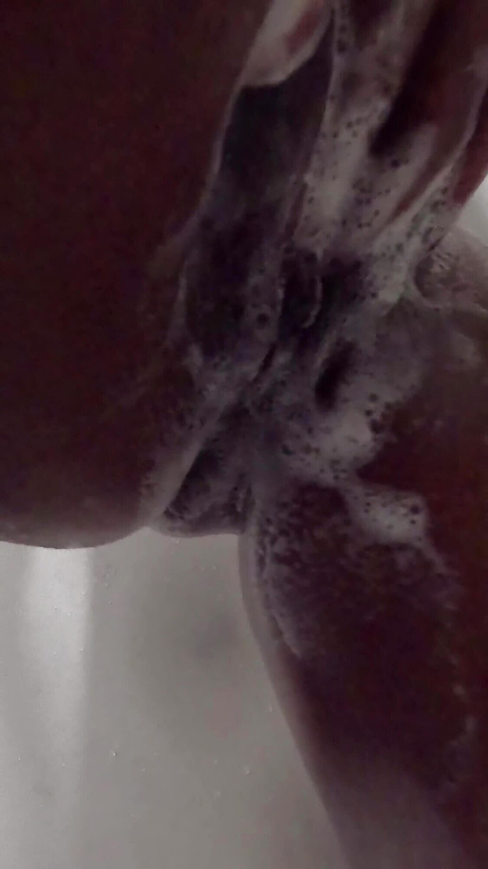 Curved Dick: Mahasiswi india dientot habis-habisan di kamar mandi sama dosennya sampai...