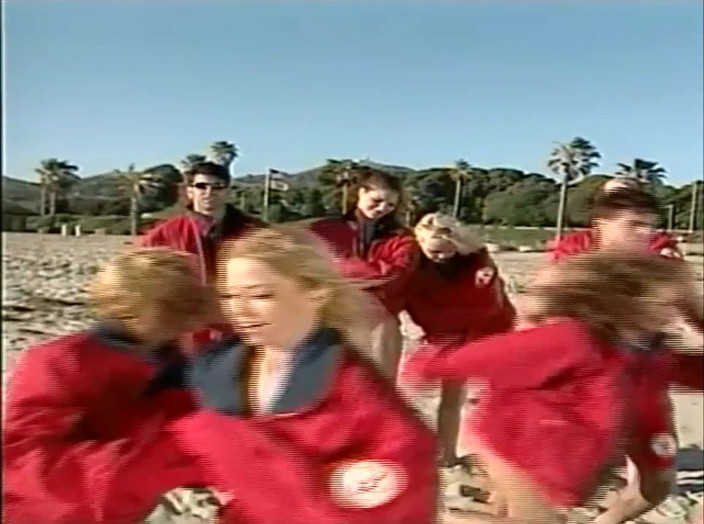 Chica Suicida DVD: Parody bay guarda vintage