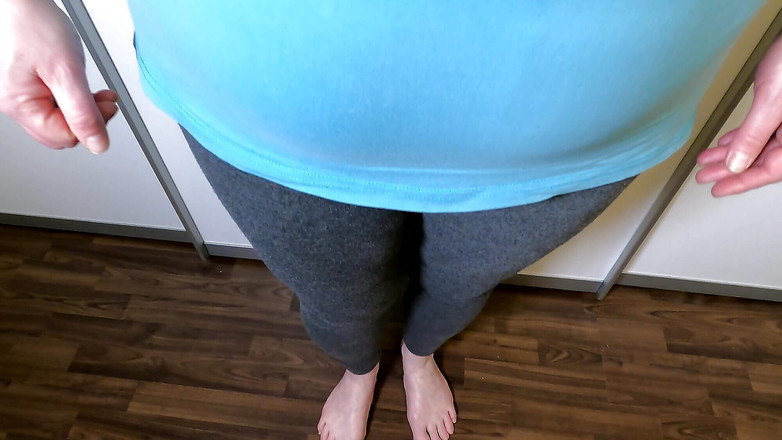 Bouncy Tits Action: Roll up Ypur Shirt and Let Me Slap Your Tits