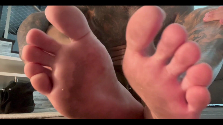 Jasons feet: Genellikle ayaklarımı kirli sevmem ama bazıları buna bayılıyor