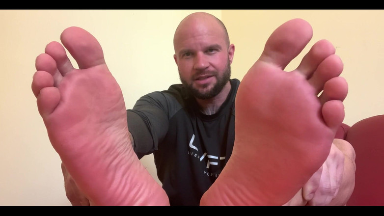 Jasons feet: Du rufen mich in deinem büro, um mich zu schimpfen