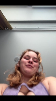 778043686159134720.mp4