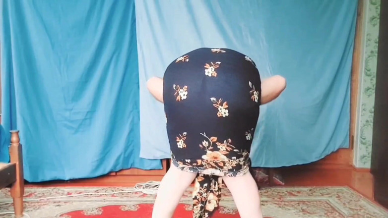 Kitty_Cross: मेरी चोटी आपकी पकड़ के रूप में तंग है