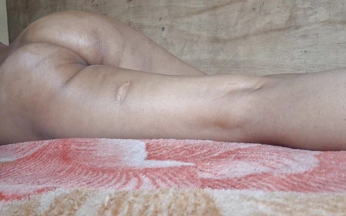 hot suman: Bhabhi recibió un masaje en el con aceite y su...