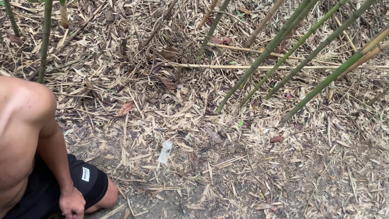 vergar4_daviid: Трахаю с удовольствием сводного брата моей лучшей подруги посреди горы