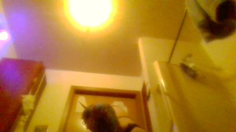 krazykristin: New Short Mini Dress Dont Look up