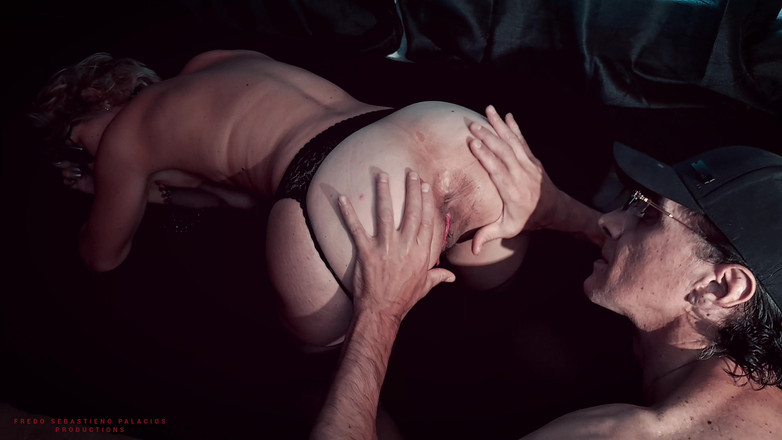 Karina S Palacios - Fredo Sebastieno Palacios: Niespodzianka analna pieprzona kremówka seksowna wspaniała dojrzała - pełne wideo.