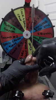 My Stepmom Plays Roulette with My Dick and Squeezes Out All the Juices