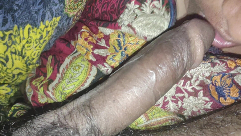 Meera Vishali: Indisches mädchen erstmals blowjob-sex