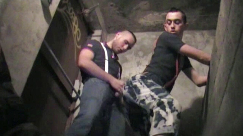 FETISH BDSM STUDIO: पेशाब अपमान और मुठ्ठी घुसाने वाले लड़कों के साथ जोरदार सेक्स