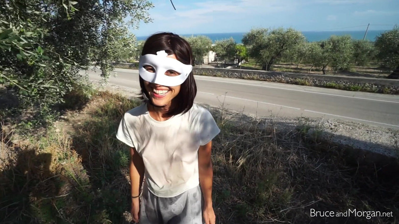 Bruce-and-Morgan: Public roadside sex