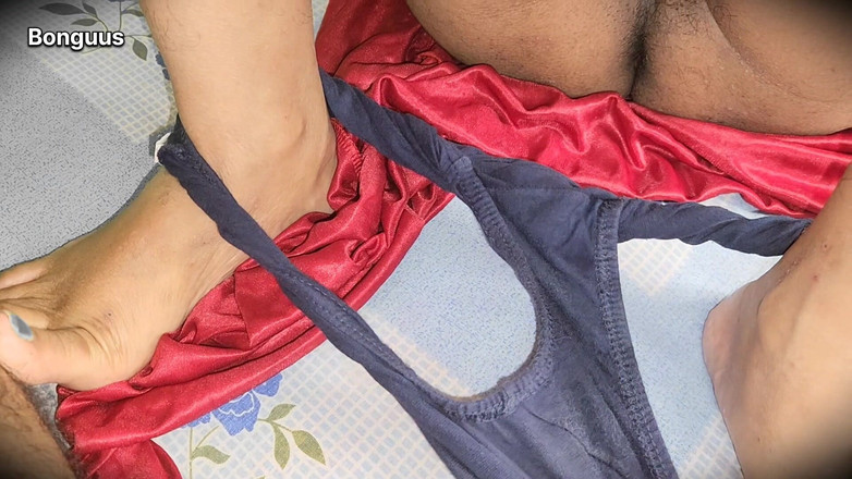 Riya Bonguus: Массаж тела для невестки Gone Erotic, когда я положил свою руку на ее киску