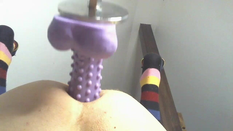 MeandI2: A fucking machine fucks my ass