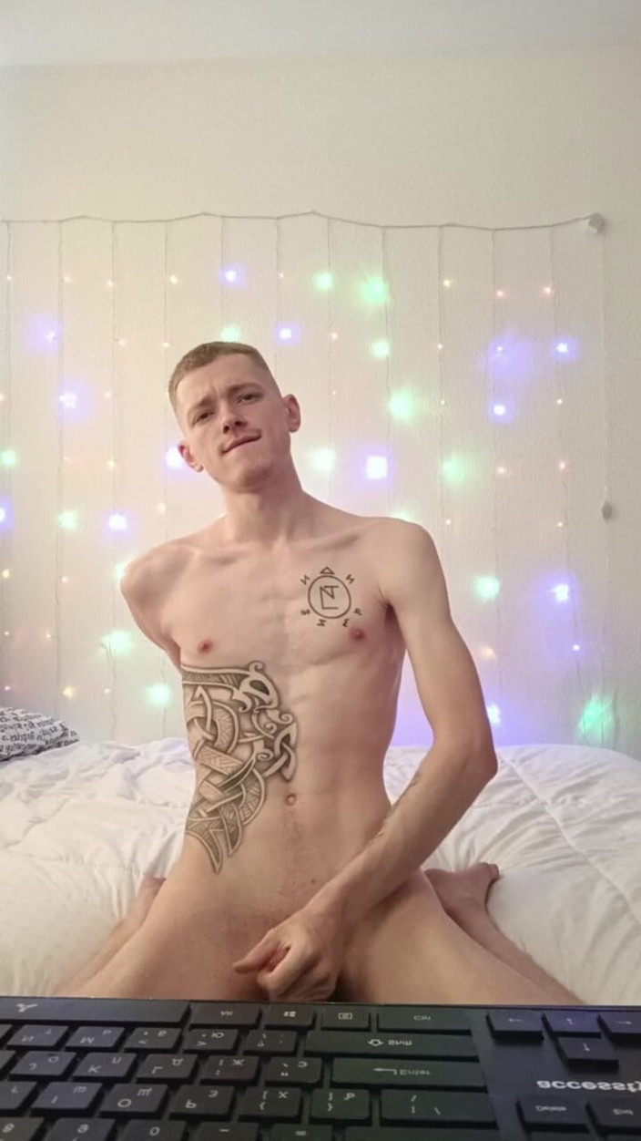 endo_wolf: L'endo si masturba