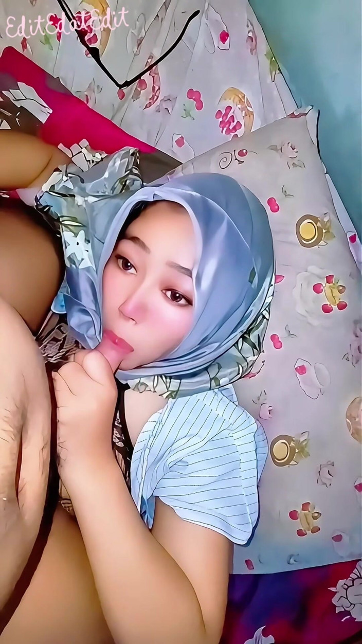 EditEdatEdit: When My Stepaunty Become My Biology Teacher