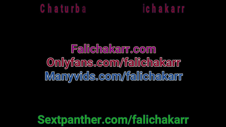 Falicha Karr: Tempo sozinho pela fogo nua