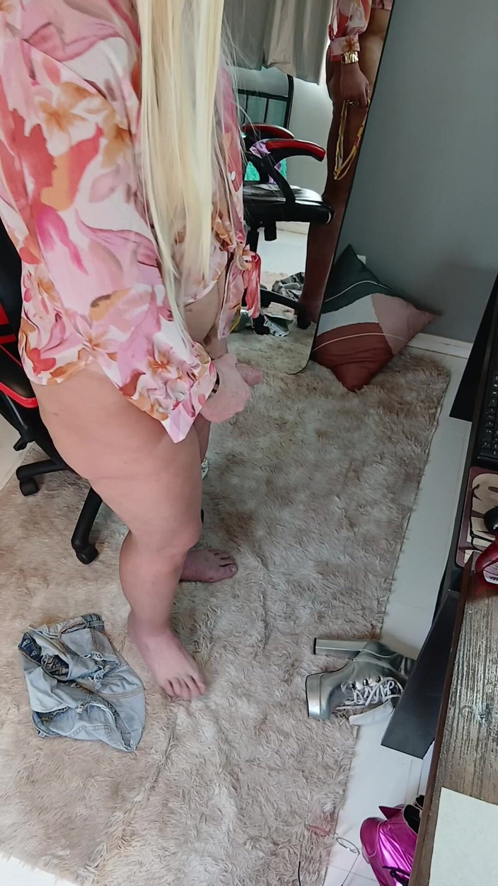 Sexy ass CDzinhafx: Cumming on My Panties After a Intense Solo Session