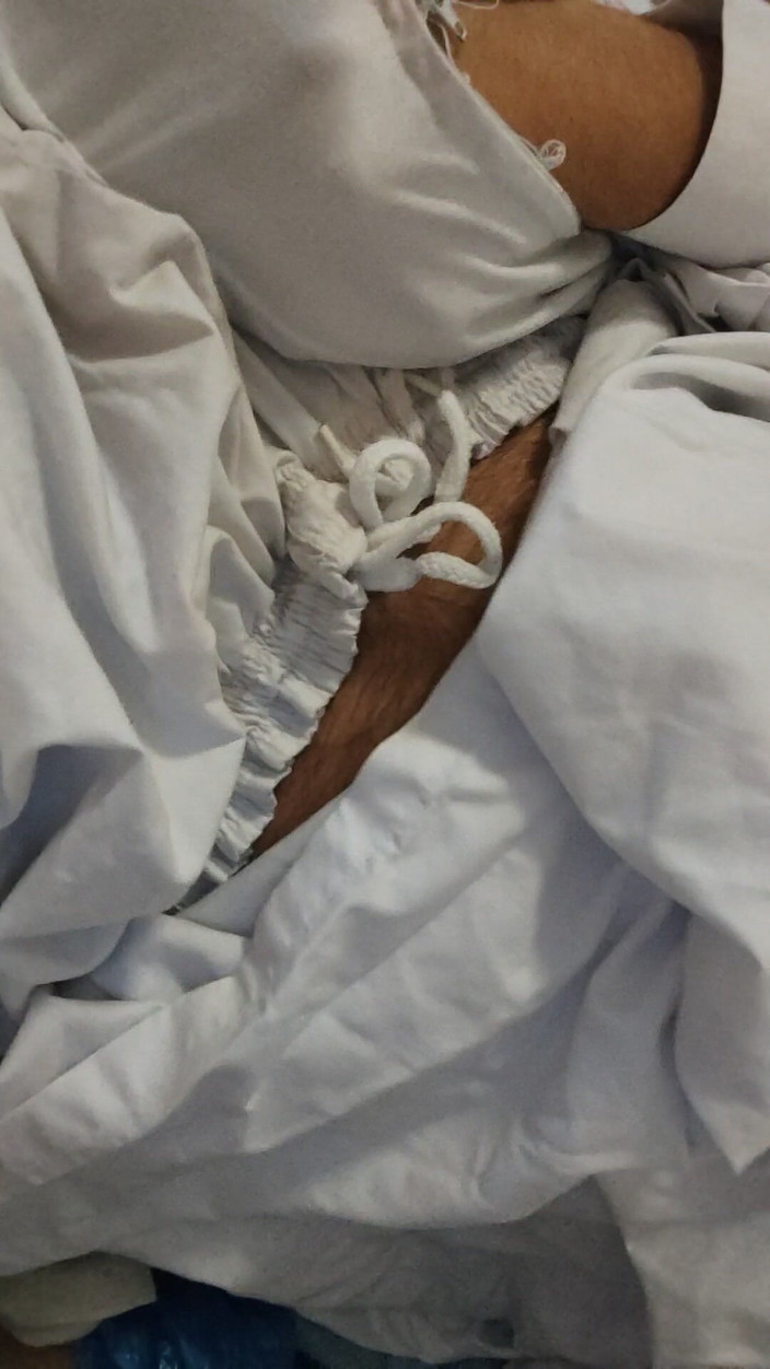 SmokedAlloy2: En la marca, dj-bro cachondo vestido como un afgano pervertido