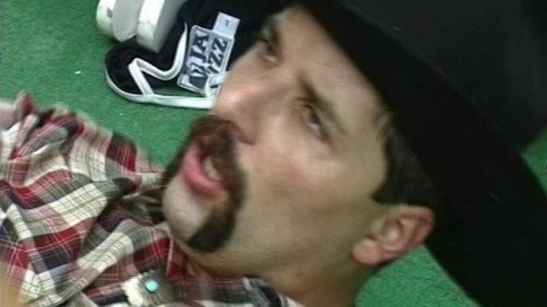 VHS-Vixxxen: Ranger bouchá teen gilr na verandě