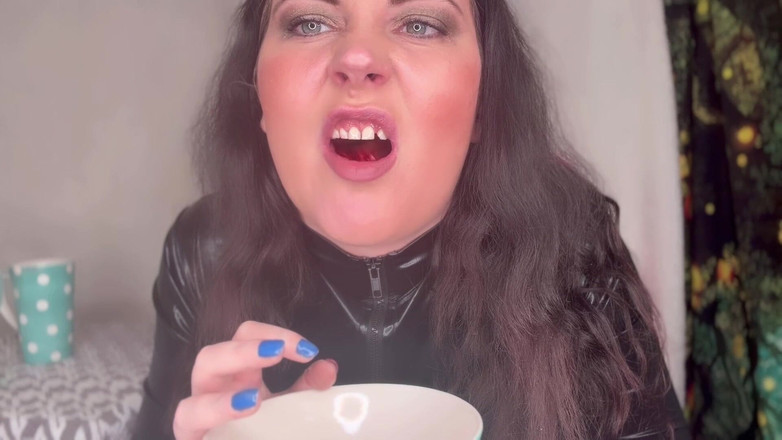 MissFFW: Miss ffw asmr mangia rasoi