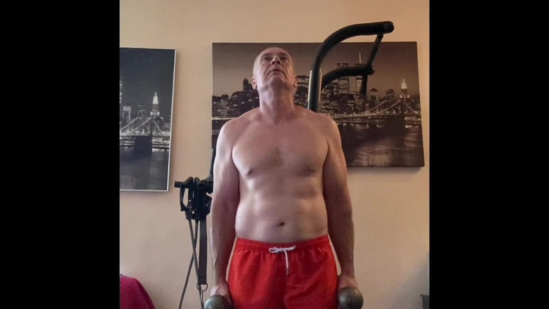 Alex Art: Dinge werden beschädigt, dinge werden gebrochen