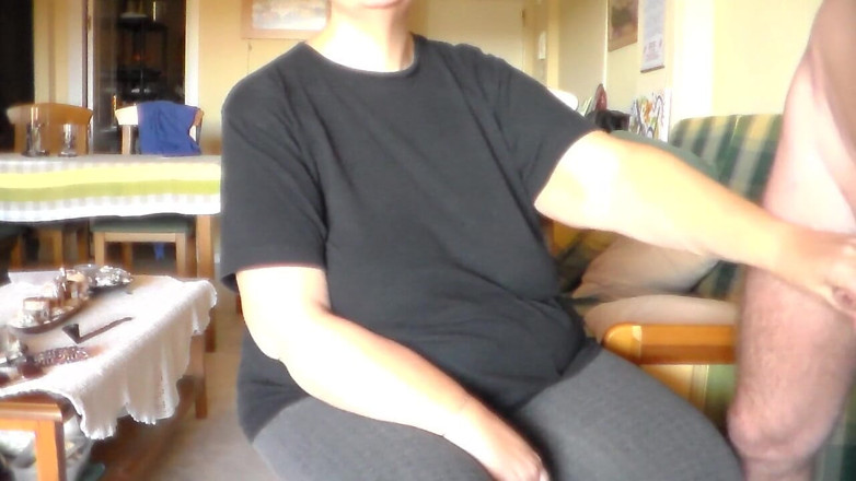 Sex hub couple: John is giving Jen a big cum facial