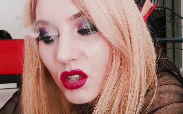 Goddess Celine: Dominazione dei collant