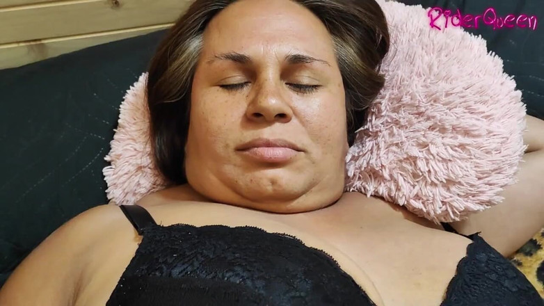 Only Riderqueen BBW Step Mom Latina Alone: Stepmom Is Fucked in Her Bed