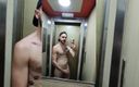 Xisco Freeman: Naked inside the lift and jerk off