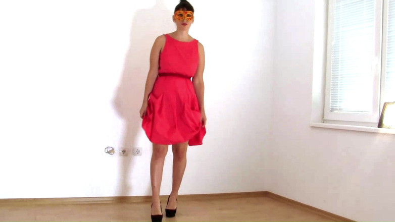 Za Za: Köle tih ve kova yolda