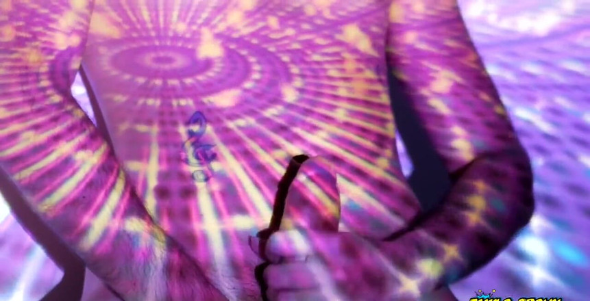 Camilo Brown: Coli kontol latino besarku yang belum disunat di luar angkasa...