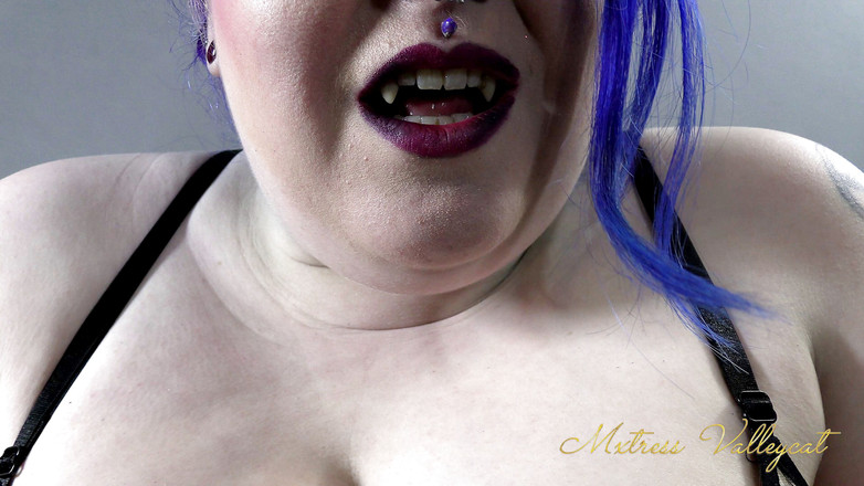 Mxtress Valleycat: Sanguine líbá