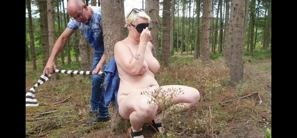 UserBitch1: Das Erste Mal Ganz Nackt