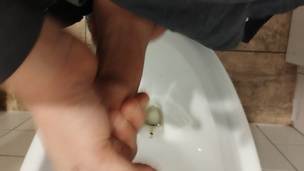 Bayer911: Toilet Masturbation POV