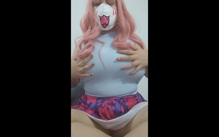 Emily-Chan: Aku lagi asik masturbasi memek dan toket besarku sampai muncrat