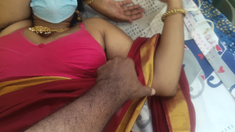 Inba: Paare lesbischer dreierfick