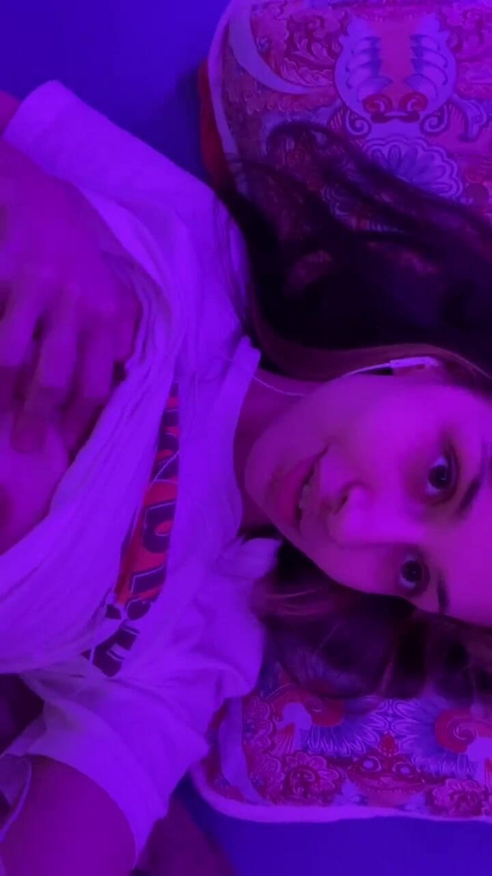 Piumi Ranasingha: Krásná modelka ukazuje její prsatou kundičku a krásná prsa