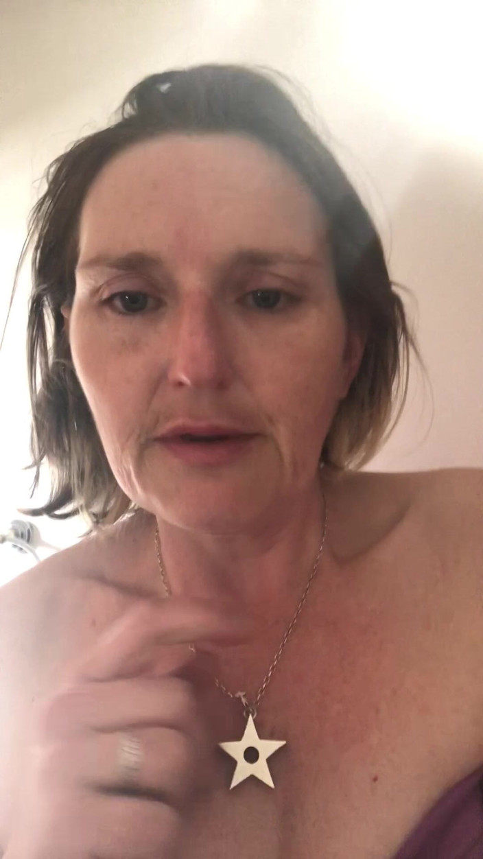 MistressWriggler: Naked Story Time! The Most Incredible Tale About How Sometimes...