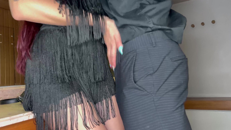 Duncan Saint: लाल बालों वाली बेब की चुदाई