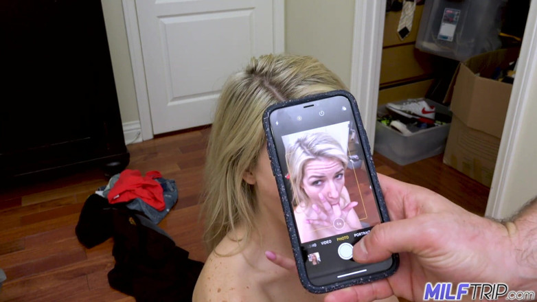 MILF Trip: Wysportowana blondynka MILF Kit Mercer spusty kutas