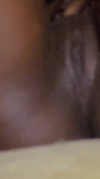 Hot Ebony Babe Wet Pussy View