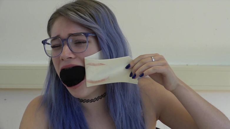 Restricting Ropes: Luna Grey - Gag Instructions