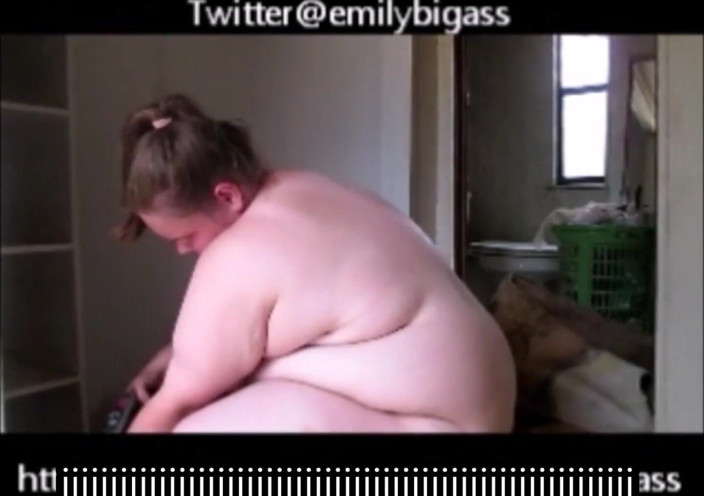 Fat Goddes: Kerja Pemotongan Lantai Bogel Ditangkap Oleh Bos Bahagian 2