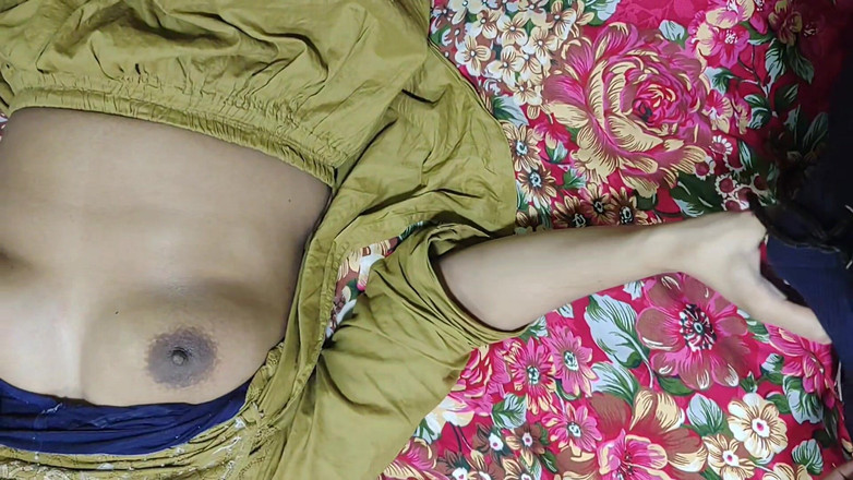 Sairaxsaim: Дезі пухка індійська дівчина з великою дупою