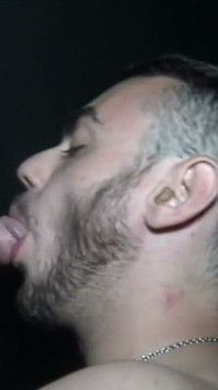 Francuska dziwka jebana raw przez Badboy Bareback