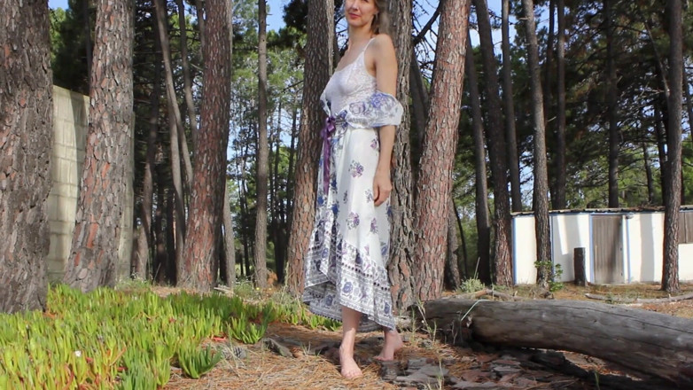 Annabel Miller: Annabel hot striptease outdoors
