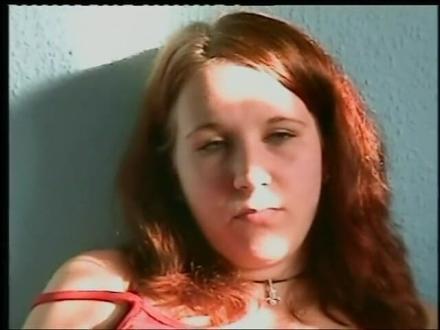 Lucky Cooch: Amateur chick rides big and hard wang in close up